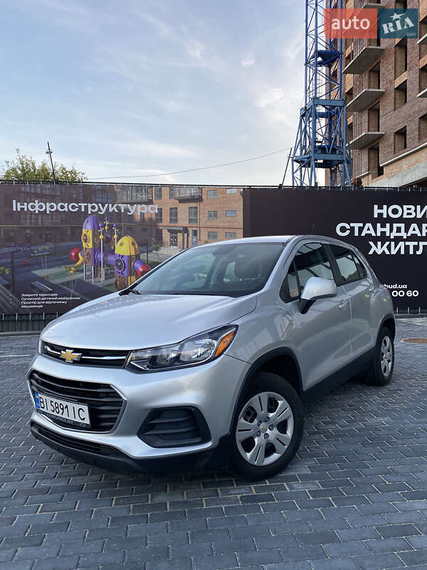 Внедорожник / Кроссовер Chevrolet Trax 2017 в Полтаве