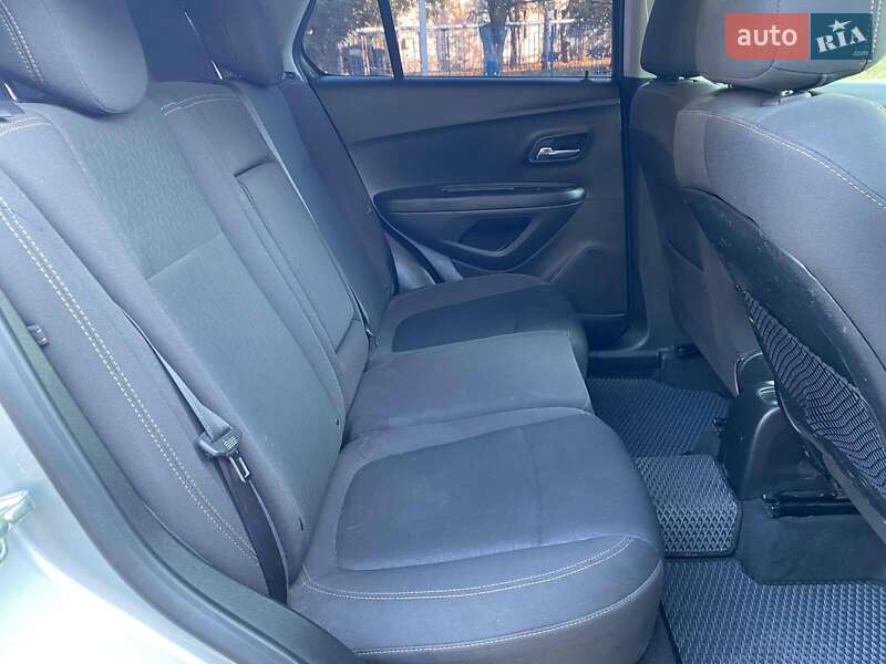 Внедорожник / Кроссовер Chevrolet Trax 2018 в Николаеве