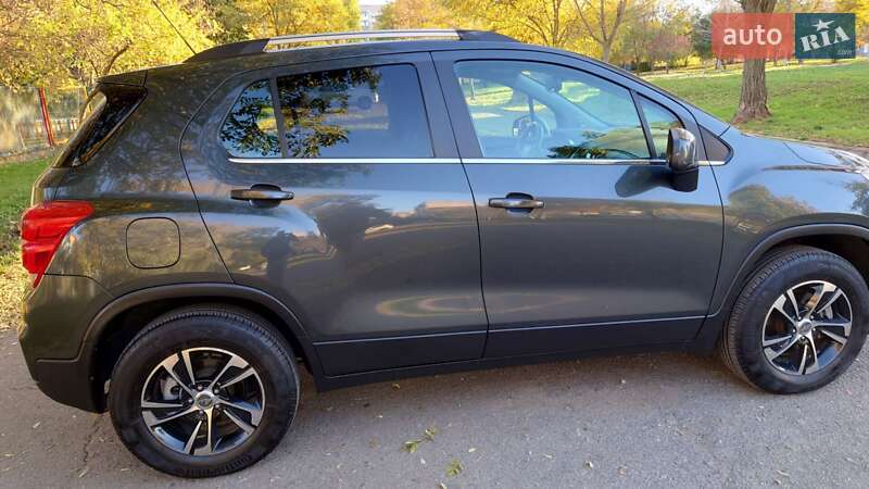 Внедорожник / Кроссовер Chevrolet Trax 2018 в Одессе