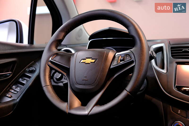 Внедорожник / Кроссовер Chevrolet Trax 2016 в Одессе