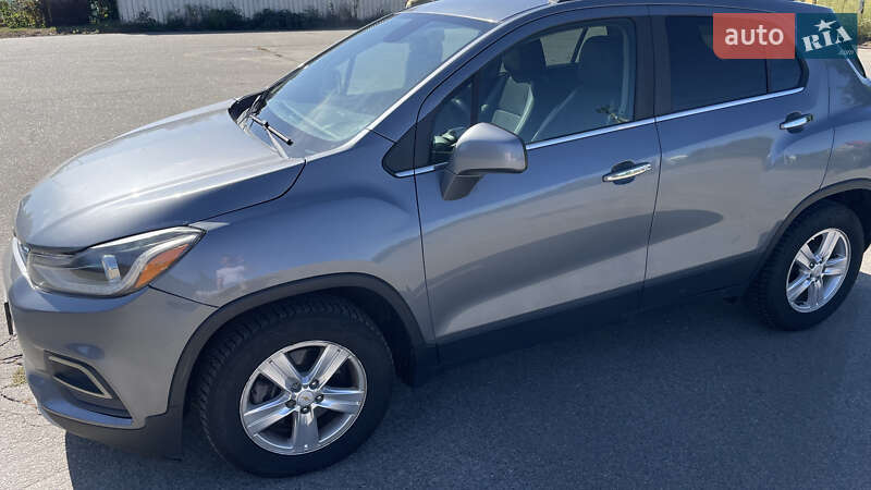 Позашляховик / Кросовер Chevrolet Trax 2018 в Києві
