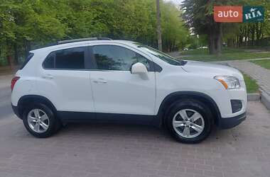 Внедорожник / Кроссовер Chevrolet Trax 2016 в Львове