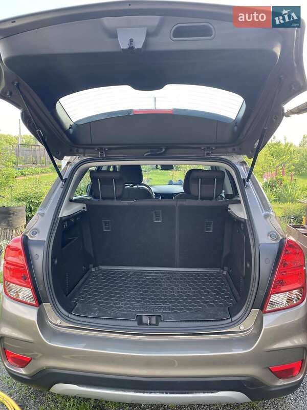 Позашляховик / Кросовер Chevrolet Trax 2020 в Ірпені