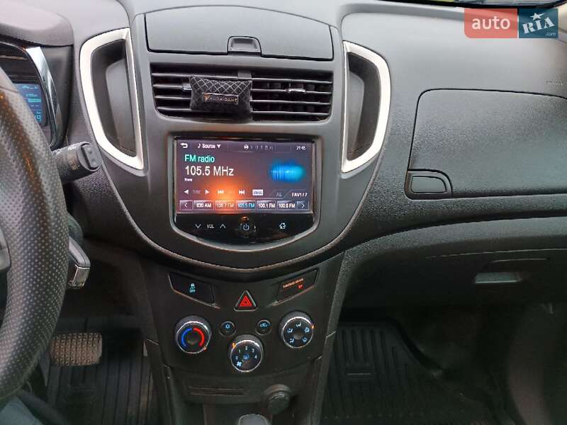 Внедорожник / Кроссовер Chevrolet Trax 2016 в Лубнах