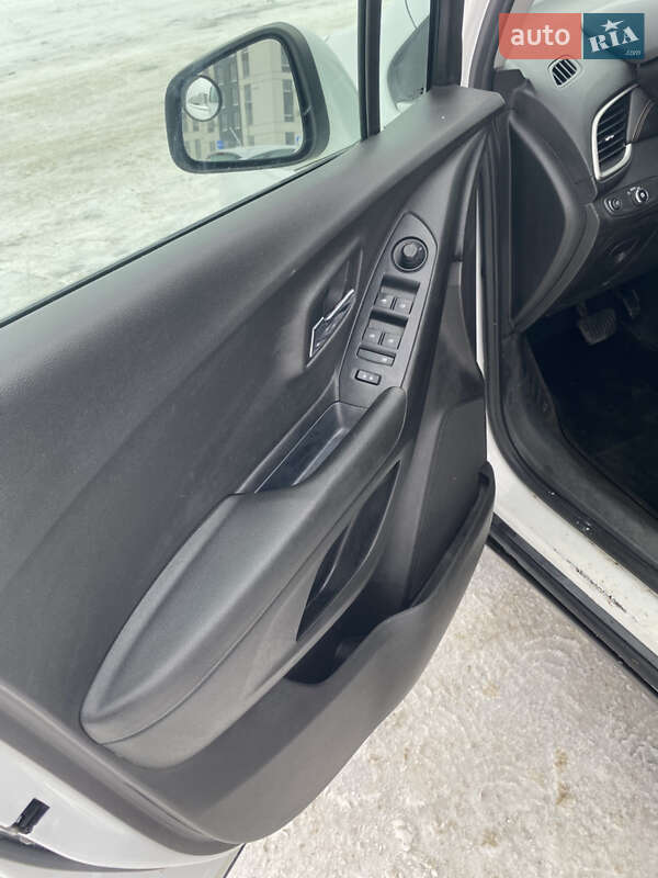 Внедорожник / Кроссовер Chevrolet Trax 2017 в Ровно фото 11 Внедорожник / Кроссовер Chevrolet Trax 2017 в Ровно