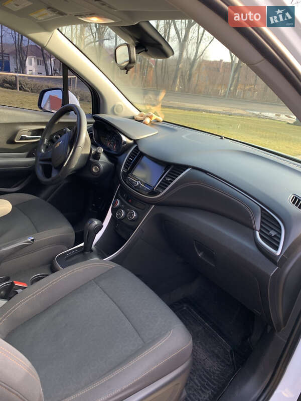 Позашляховик / Кросовер Chevrolet Trax 2017 в Кіцмані