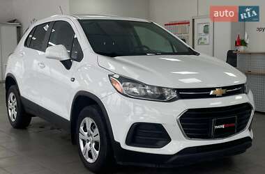 Внедорожник / Кроссовер Chevrolet Trax 2017 в Киеве