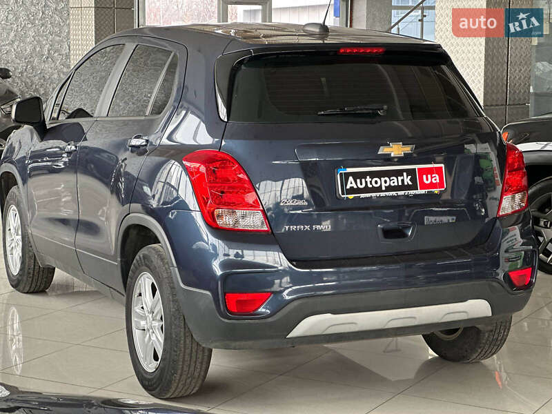 Внедорожник / Кроссовер Chevrolet Trax 2017 в Одессе