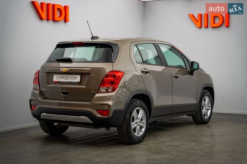 Внедорожник / Кроссовер Chevrolet Trax 2020 в Киеве
