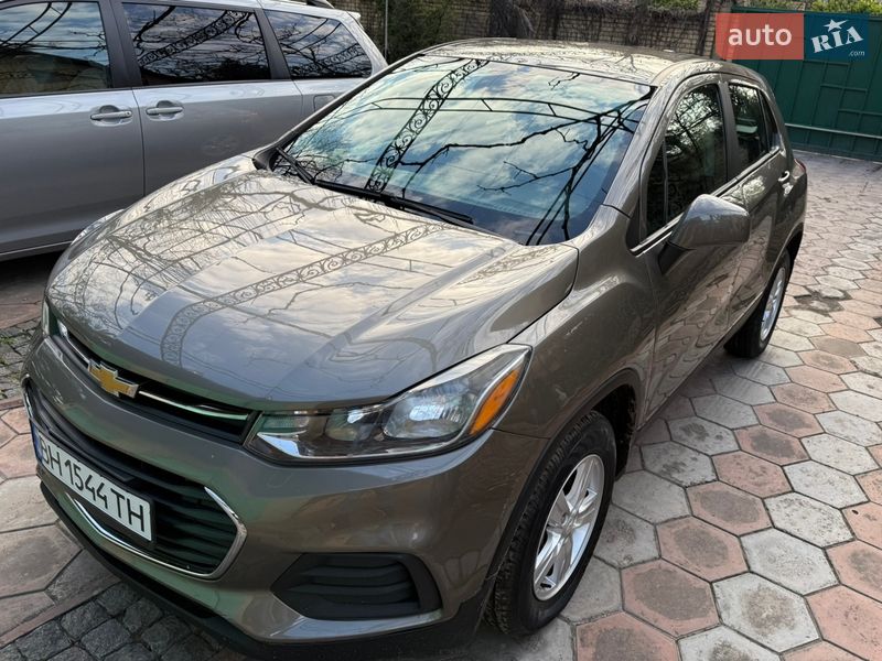Внедорожник / Кроссовер Chevrolet Trax 2020 в Измаиле