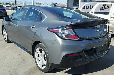 Хэтчбек Chevrolet Volt 2015 в Киеве