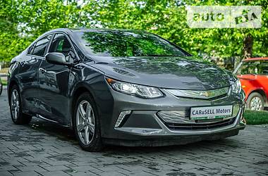 Лифтбек Chevrolet Volt 2016 в Киеве