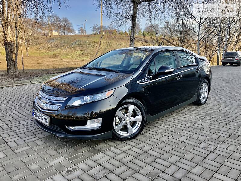 Хетчбек Chevrolet Volt 2011 в Маріуполі