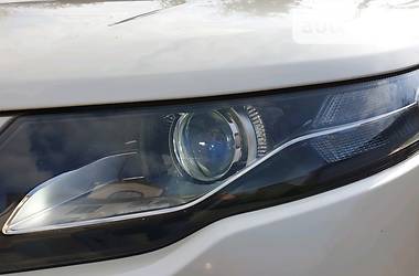 Хетчбек Chevrolet Volt 2013 в 