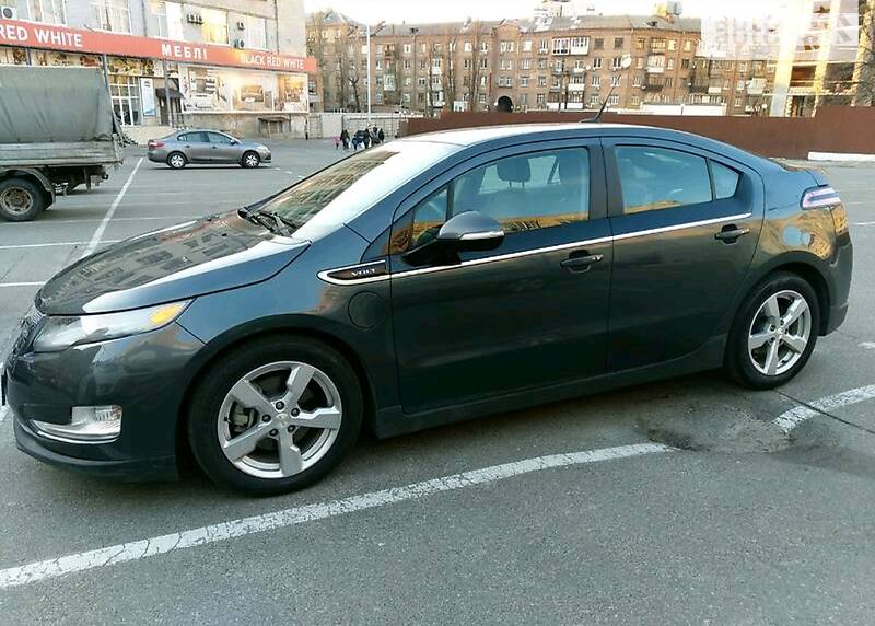 Ліфтбек Chevrolet Volt 2013 в 