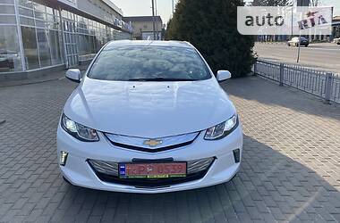 Лифтбек Chevrolet Volt 2018 в Киеве