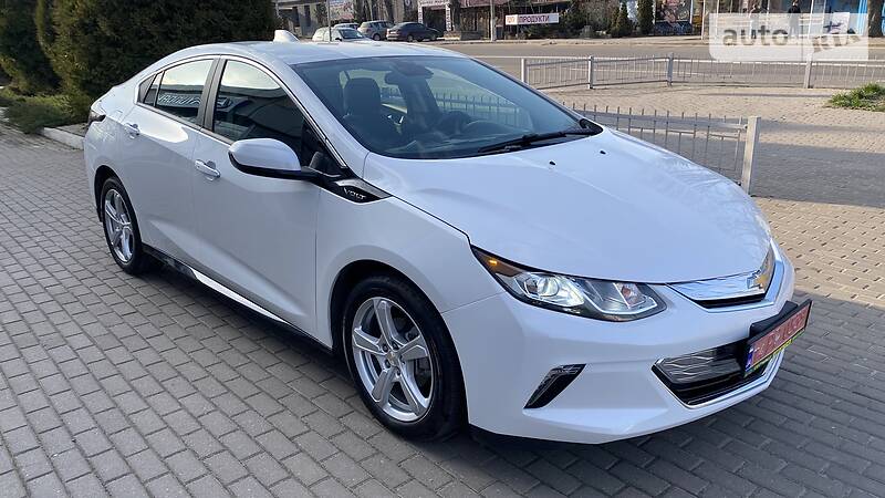 Хетчбек Chevrolet Volt 2018 в Києві