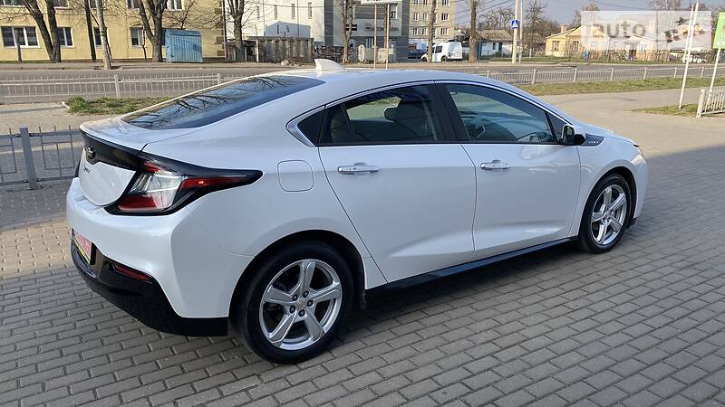Хетчбек Chevrolet Volt 2018 в Києві