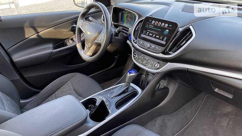 Хетчбек Chevrolet Volt 2018 в Києві