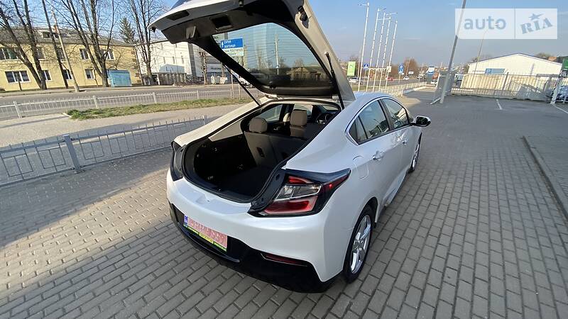 Хетчбек Chevrolet Volt 2018 в Києві