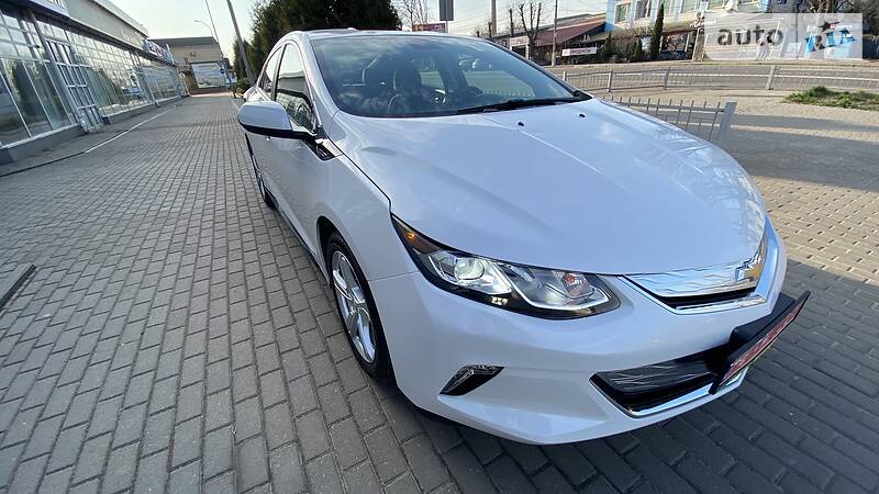Хетчбек Chevrolet Volt 2018 в Києві