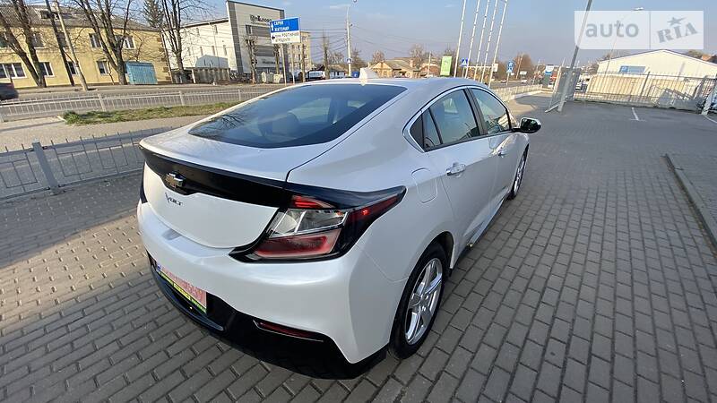 Хетчбек Chevrolet Volt 2018 в Києві