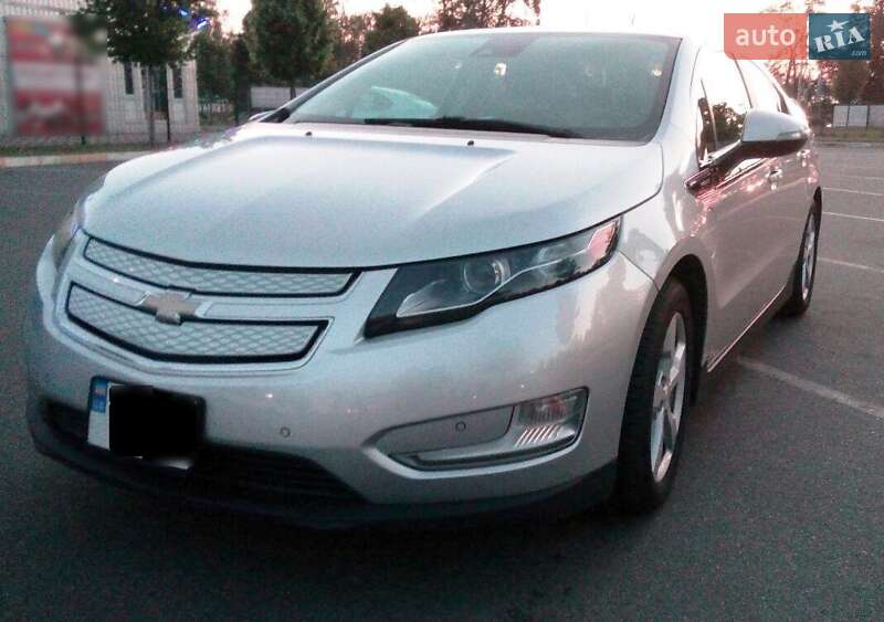 Хетчбек Chevrolet Volt 2014 в Києві