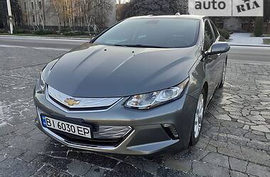 Хэтчбек Chevrolet Volt 2015 в Кременчуге