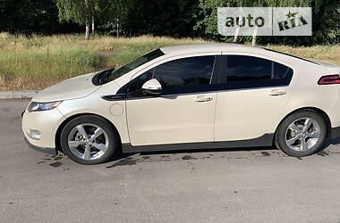 Ліфтбек Chevrolet Volt 2013 в Кропивницькому