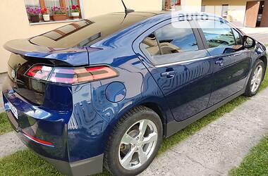 Хэтчбек Chevrolet Volt 2012 в Ивано-Франковске