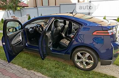 Хэтчбек Chevrolet Volt 2012 в Ивано-Франковске