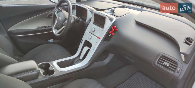 Хетчбек Chevrolet Volt 2011 в Черкасах