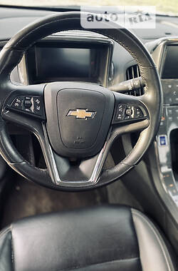 Ліфтбек Chevrolet Volt 2015 в Кролевці