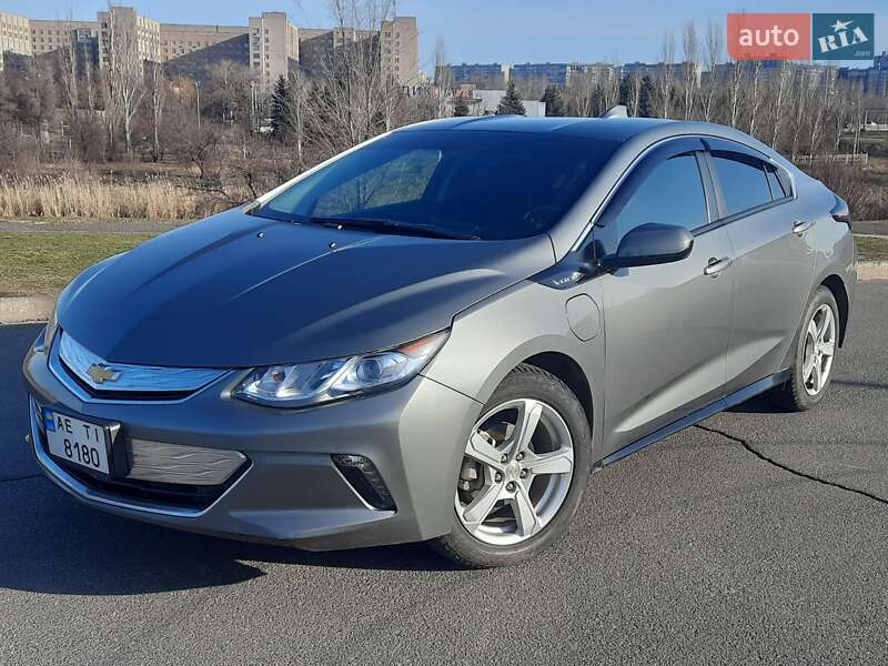 Хэтчбек Chevrolet Volt 2016 в Краковце