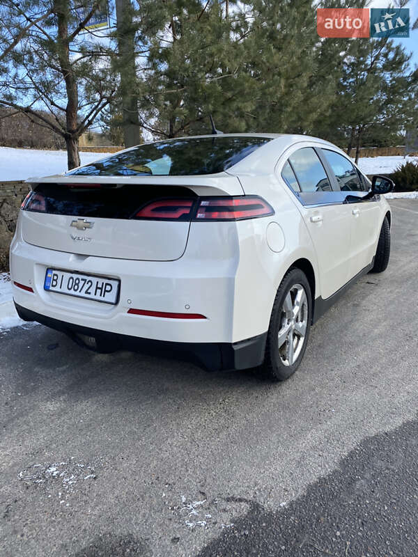 Лифтбек Chevrolet Volt 2013 в Кременчуге фото 4 Лифтбек Chevrolet Volt 2013 в Кременчуге