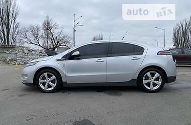 Лифтбек Chevrolet Volt 2014 в Киеве