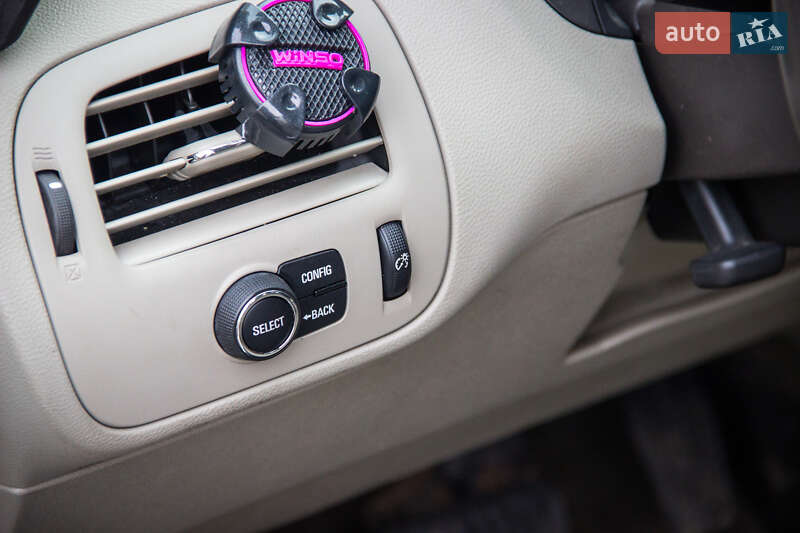 Лифтбек Chevrolet Volt 2013 в Луцке