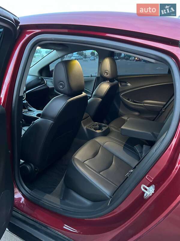 Лифтбек Chevrolet Volt 2016 в Одессе