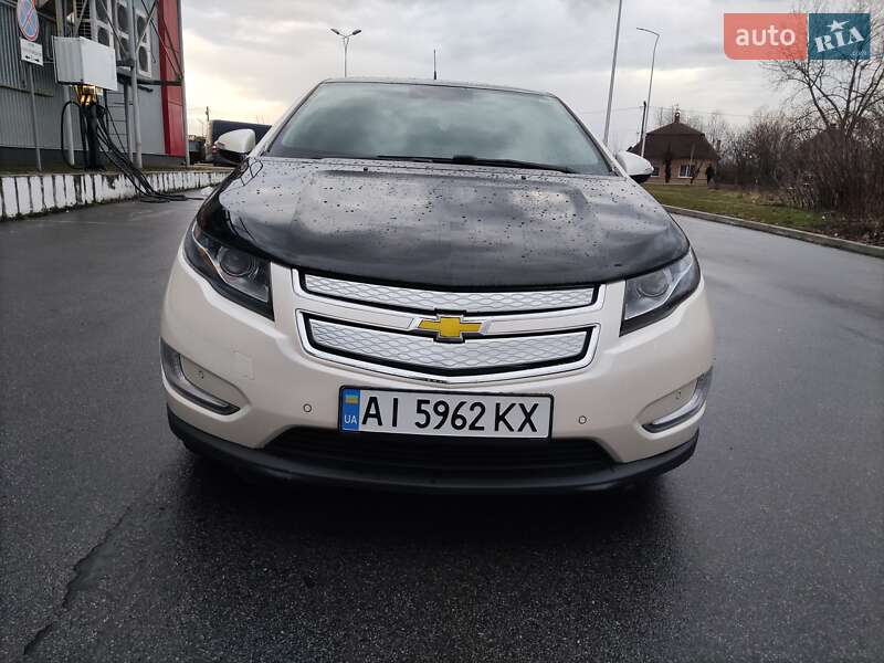 Хэтчбек Chevrolet Volt 2011 в Житомире