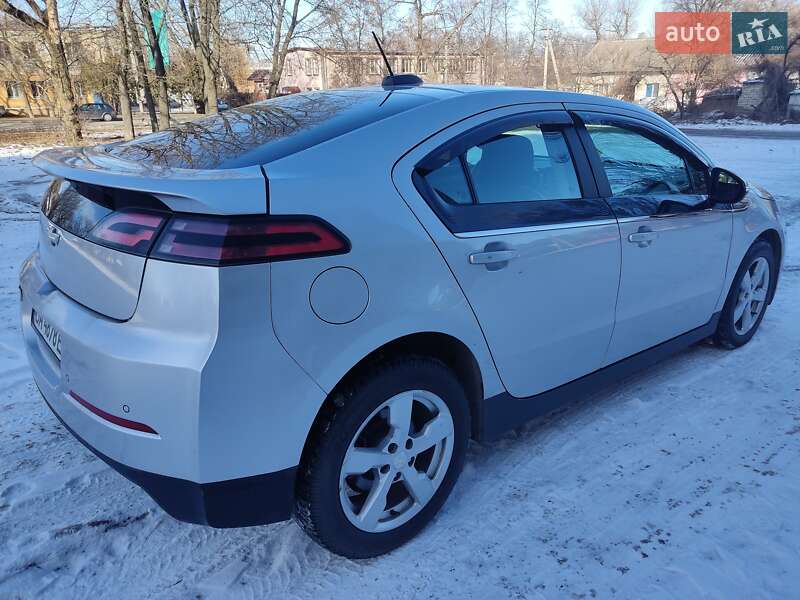 Хетчбек Chevrolet Volt 2015 в Кропивницькому