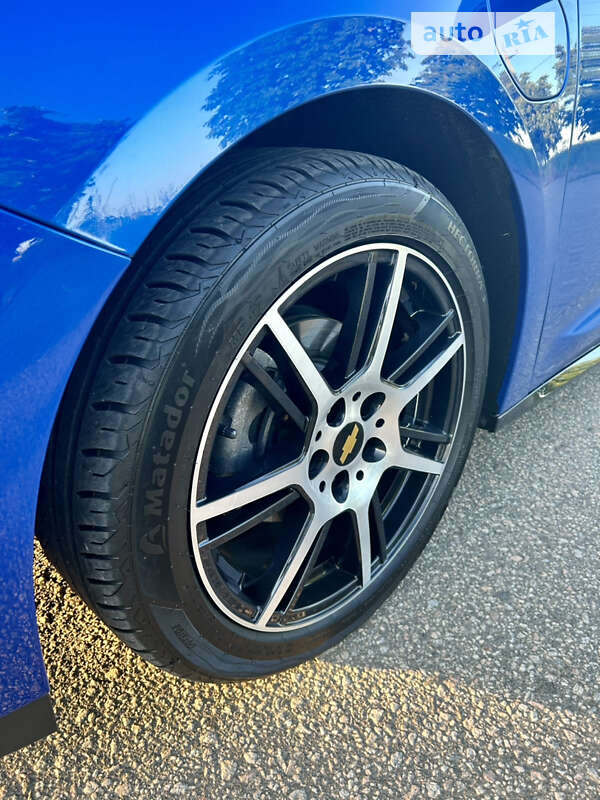 Хэтчбек Chevrolet Volt 2016 в Одессе