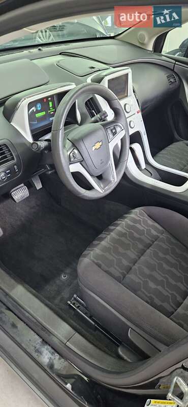 Хэтчбек Chevrolet Volt 2013 в Черновцах