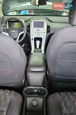 Хэтчбек Chevrolet Volt 2013 в Черновцах