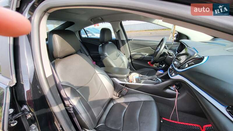 Хетчбек Chevrolet Volt 2016 в Дніпрі фото 22 Хетчбек Chevrolet Volt 2016 в Дніпрі