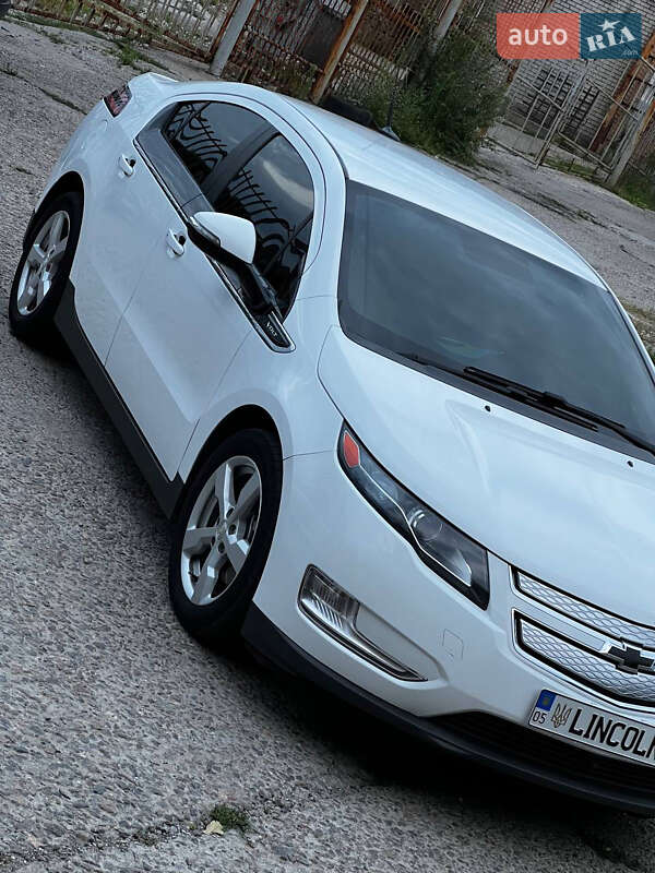 Хетчбек Chevrolet Volt 2013 в Запоріжжі