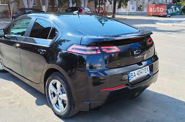 Хэтчбек Chevrolet Volt 2014 в Южноукраинске