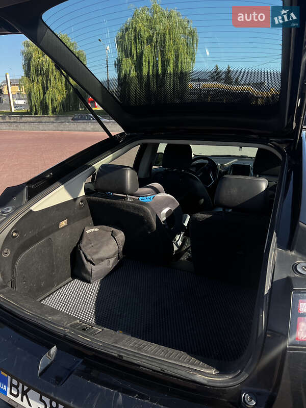 Хетчбек Chevrolet Volt 2012 в Рівному