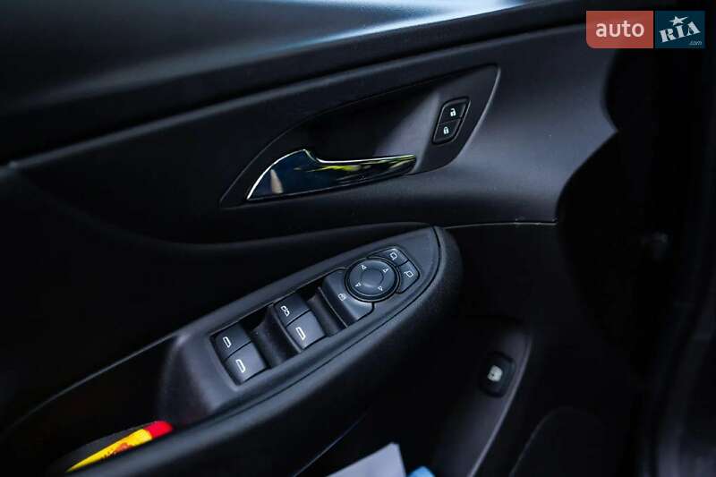 Хетчбек Chevrolet Volt 2016 в Мукачевому