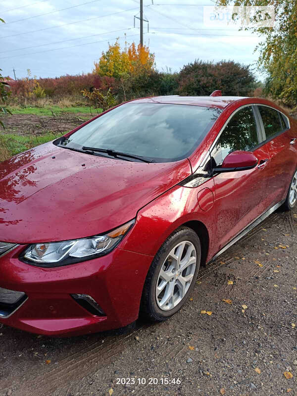 Хэтчбек Chevrolet Volt 2018 в Тернополе