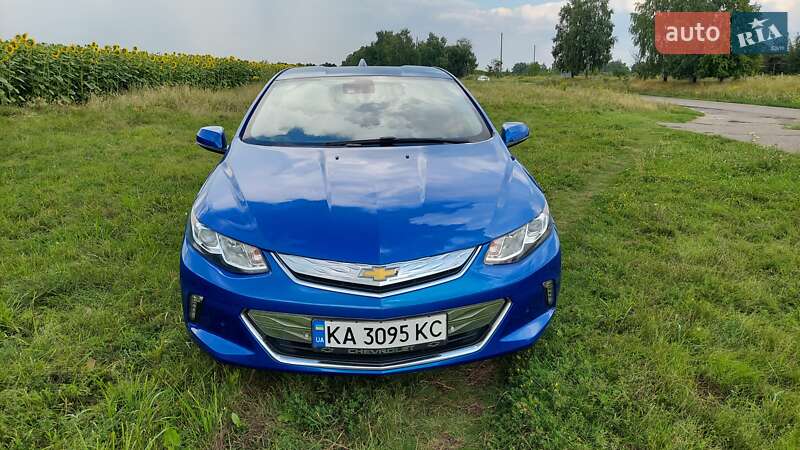 Хетчбек Chevrolet Volt 2017 в Сумах